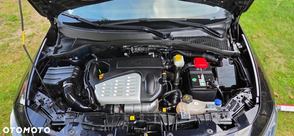 Fiat Tipo 1.4 T-Jet 16v S-Design - 12
