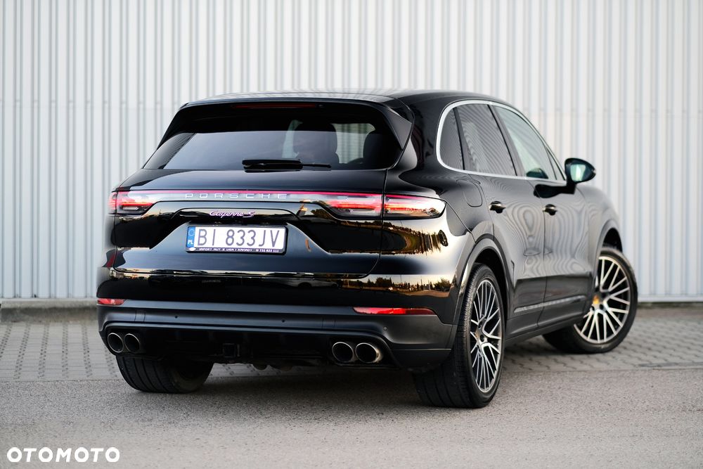 Porsche Cayenne S Tiptronic S Platinum Edition - 12