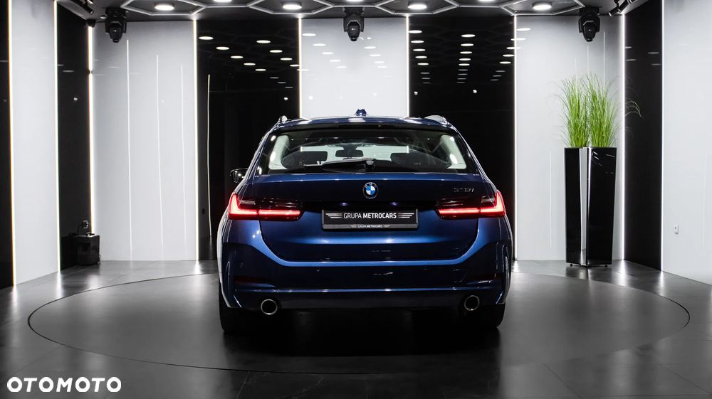 BMW Seria 3 318i Sport Line - 6