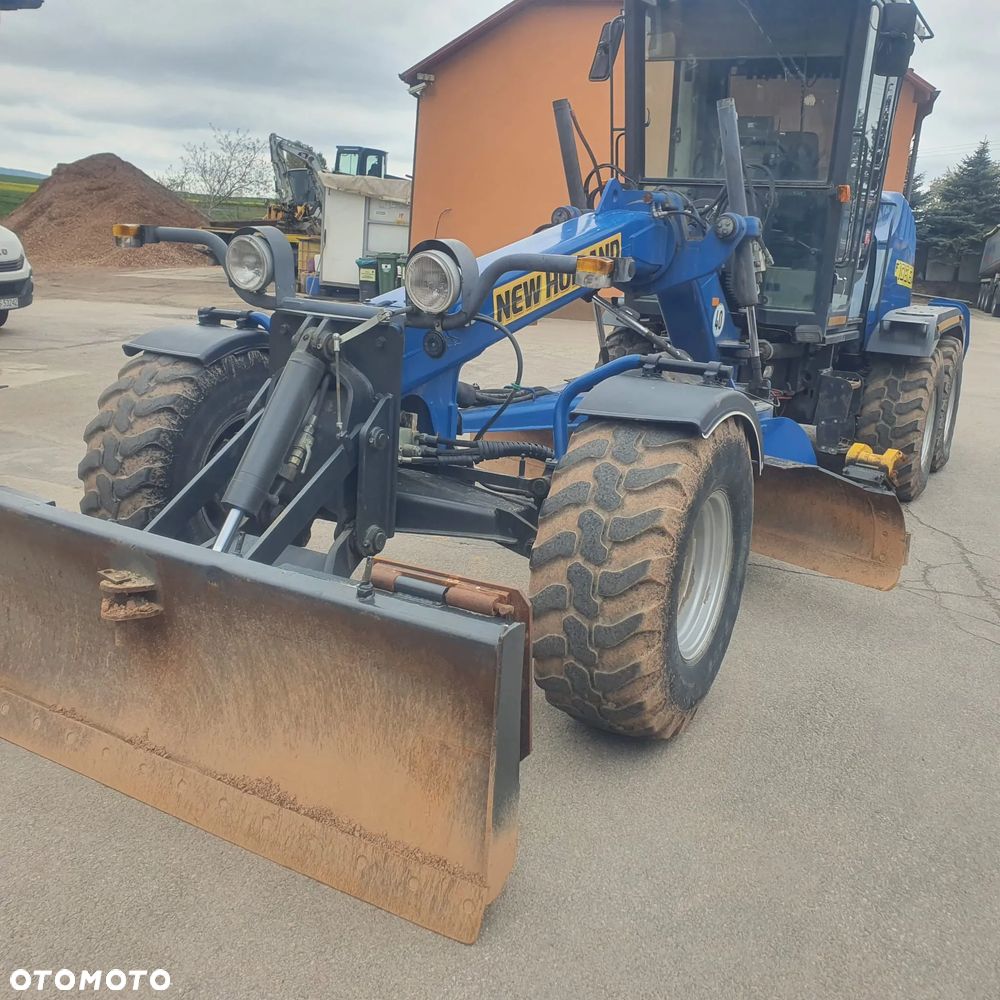 New Holland F106.6A - 12