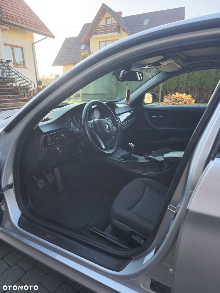 BMW Seria 3 - 9