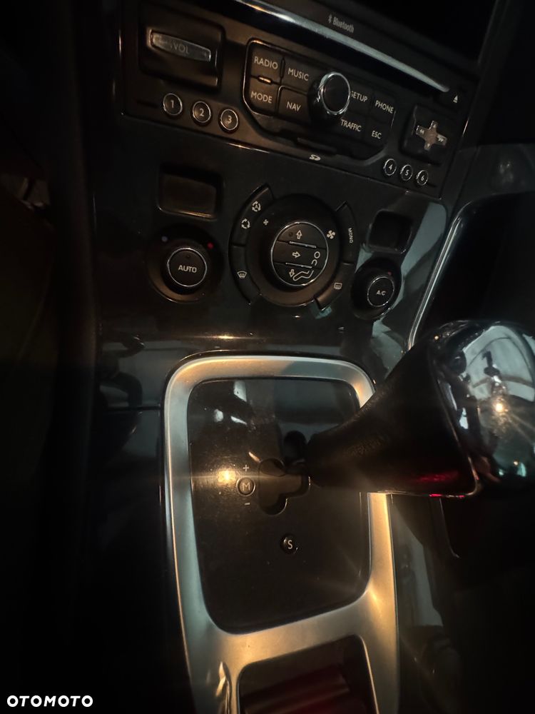 Peugeot 3008 - 10