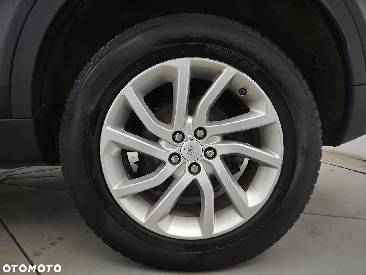 Land Rover Discovery Sport 2.0 TD4 SE - 25