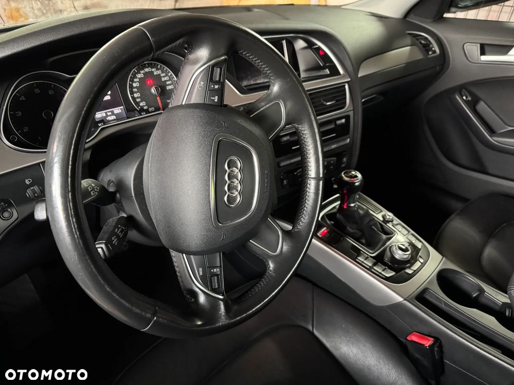 Audi A4 Limousine 1.8 TFSI Ambiente - 14