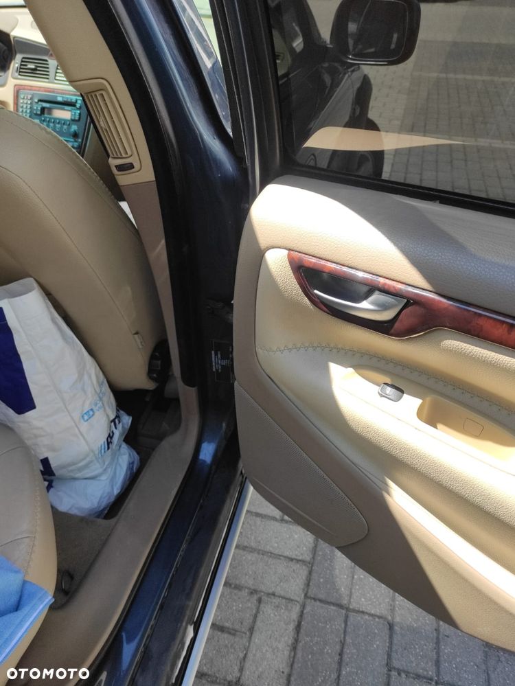 Volvo XC 70 D5 AWD Summum - 18