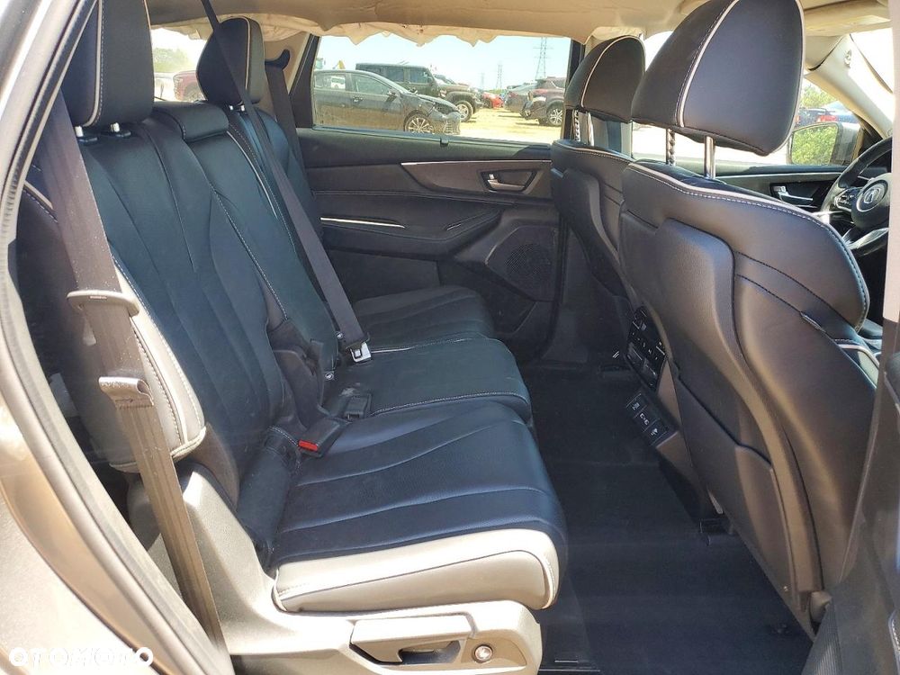 Acura MDX - 12