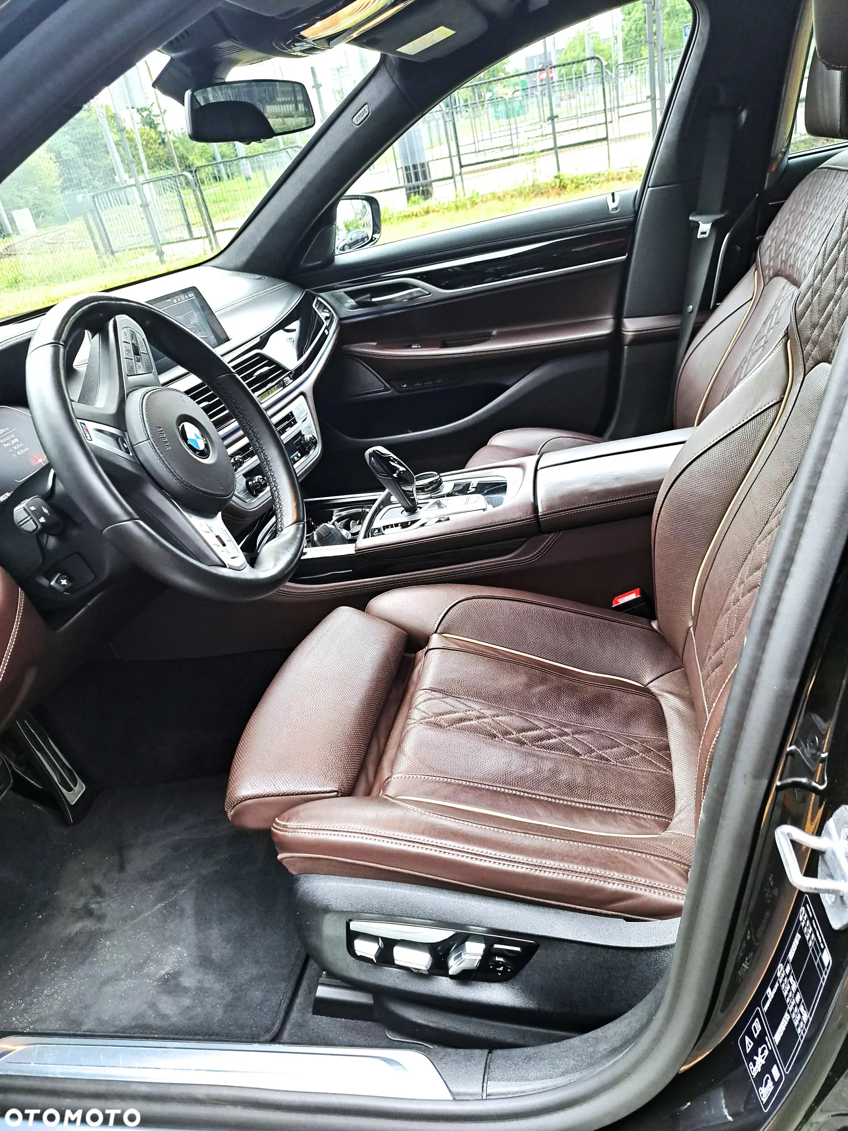 BMW Seria 7 M760Li xDrive - 6