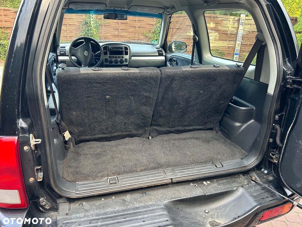 Suzuki Grand Vitara - 37