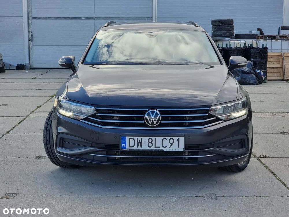 Volkswagen Passat 2.0 TSI Business DSG - 2