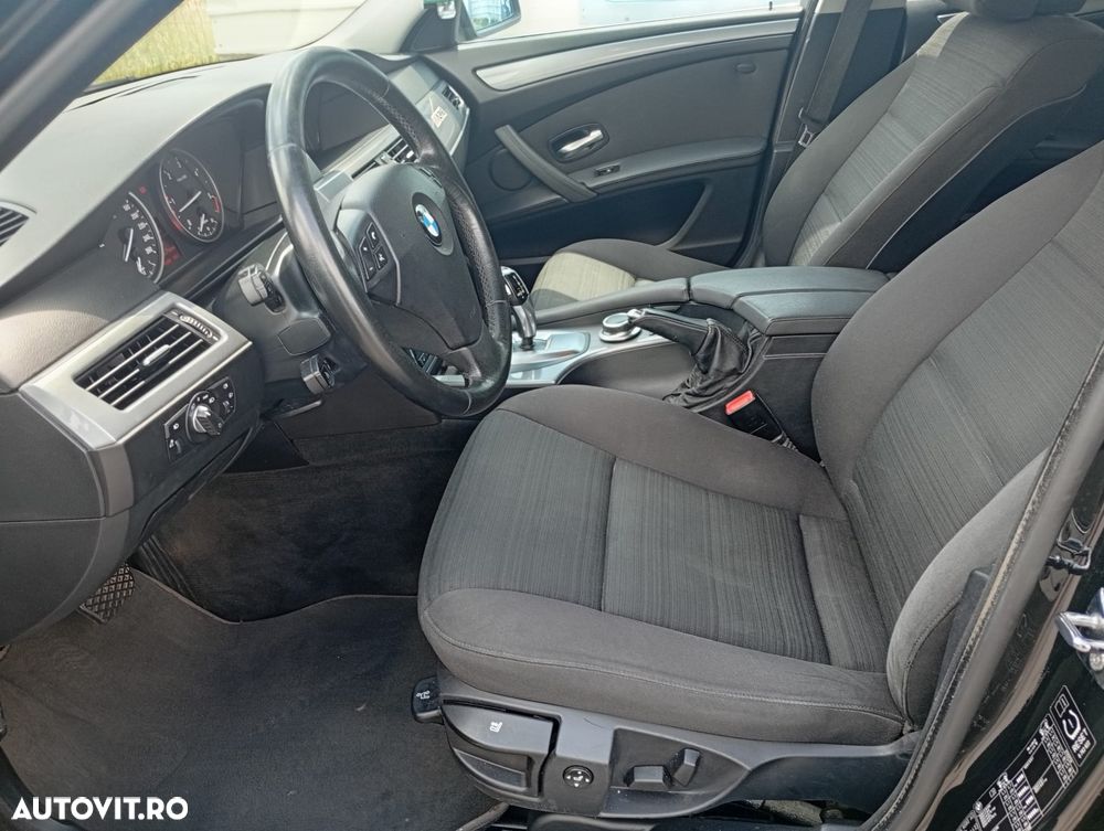 BMW Seria 5 525d Aut. - 8