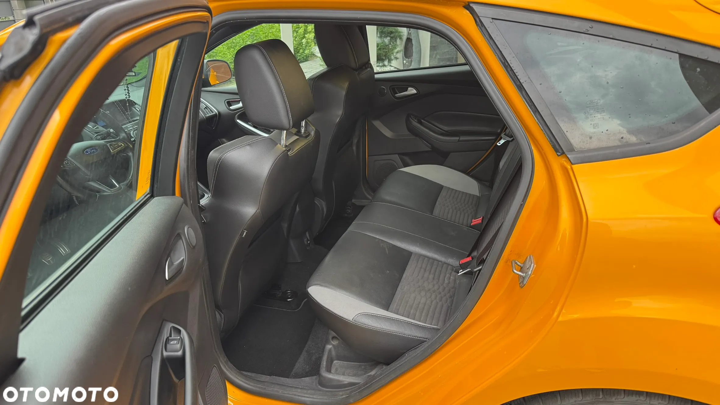Ford Focus 2.0 EcoBoost ST - 14