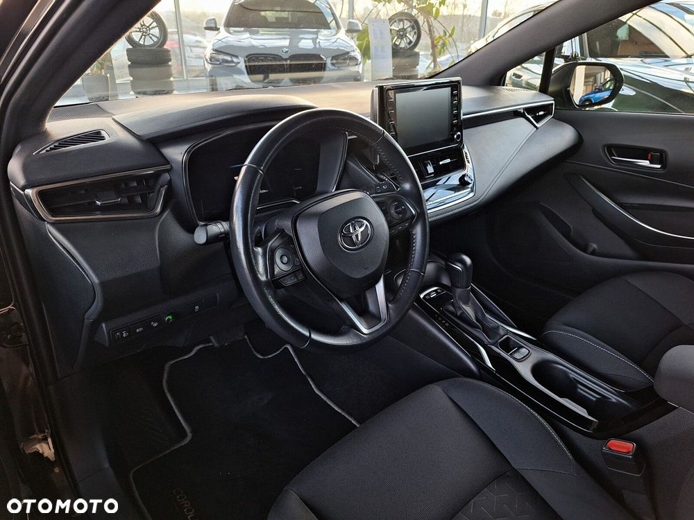 Toyota Corolla 2.0 Hybrid Comfort - 16