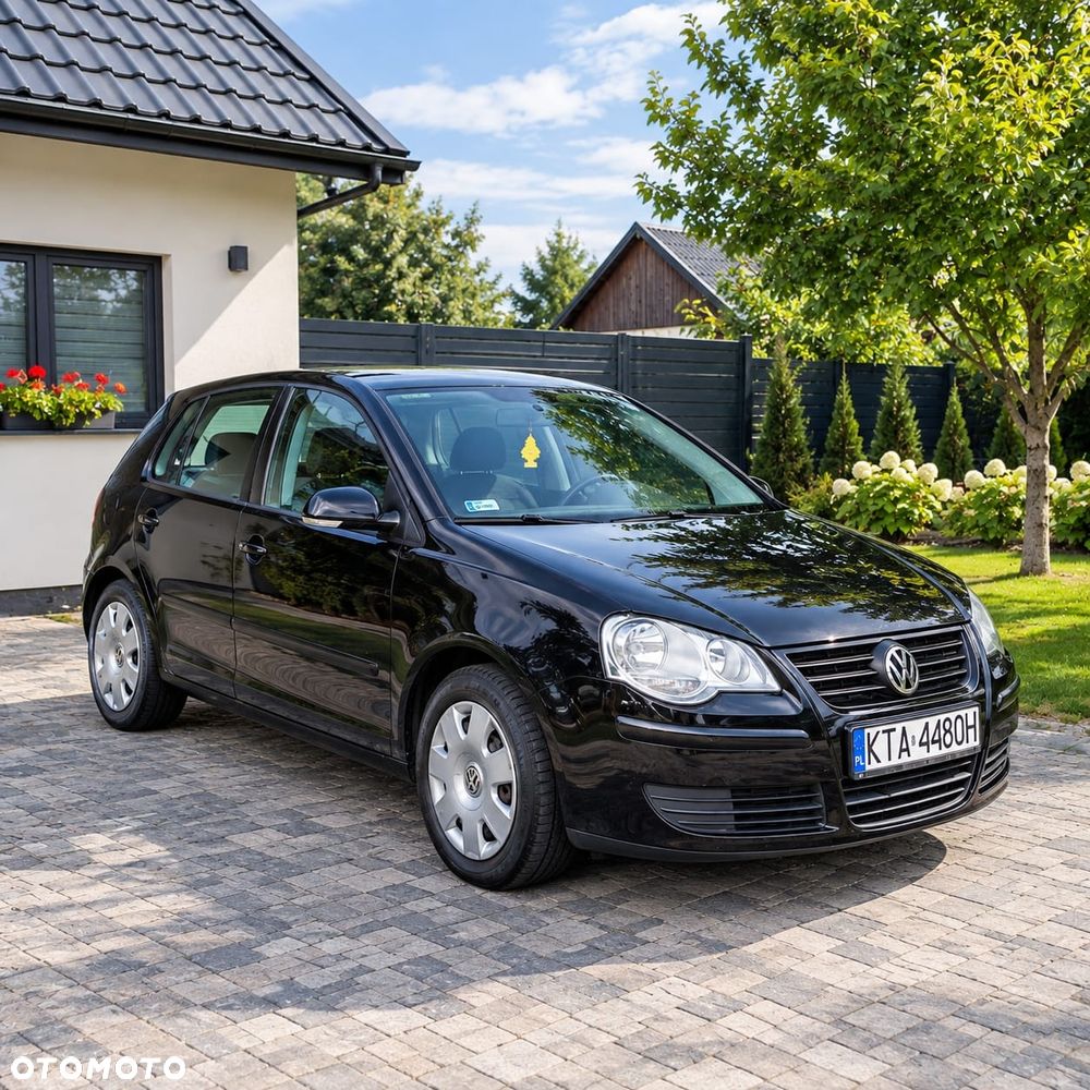 Volkswagen Polo - 2