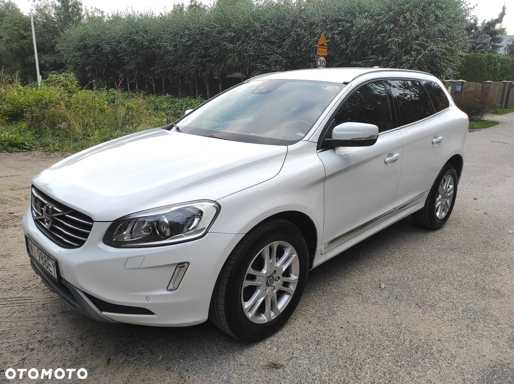 Volvo XC 60 D4 AWD Summum - 1