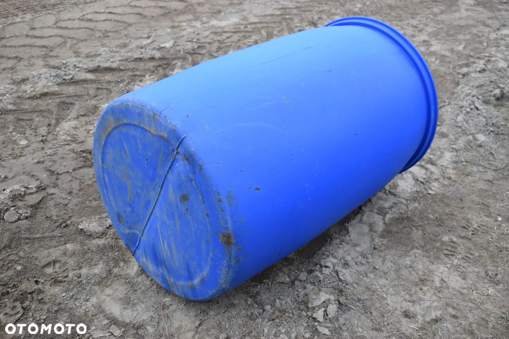 Beczka plastikowa dwuotworowa 210L używana - 3