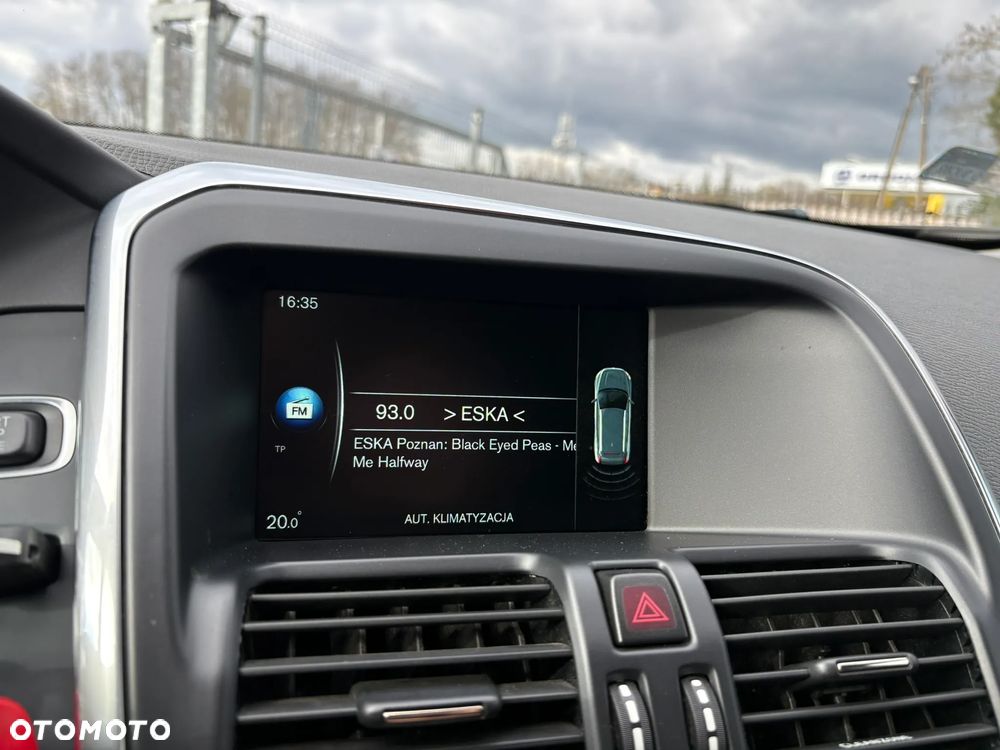 Volvo XC 60 D3 Drive-E Kinetic - 16