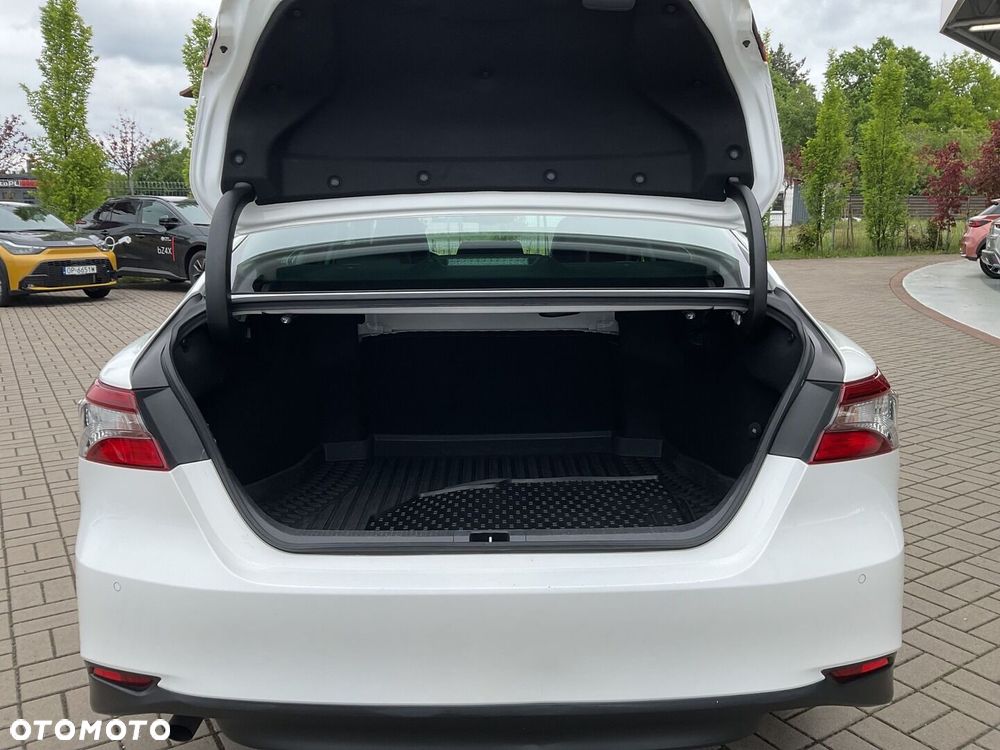 Toyota Camry 2.5 Hybrid Prestige CVT - 14