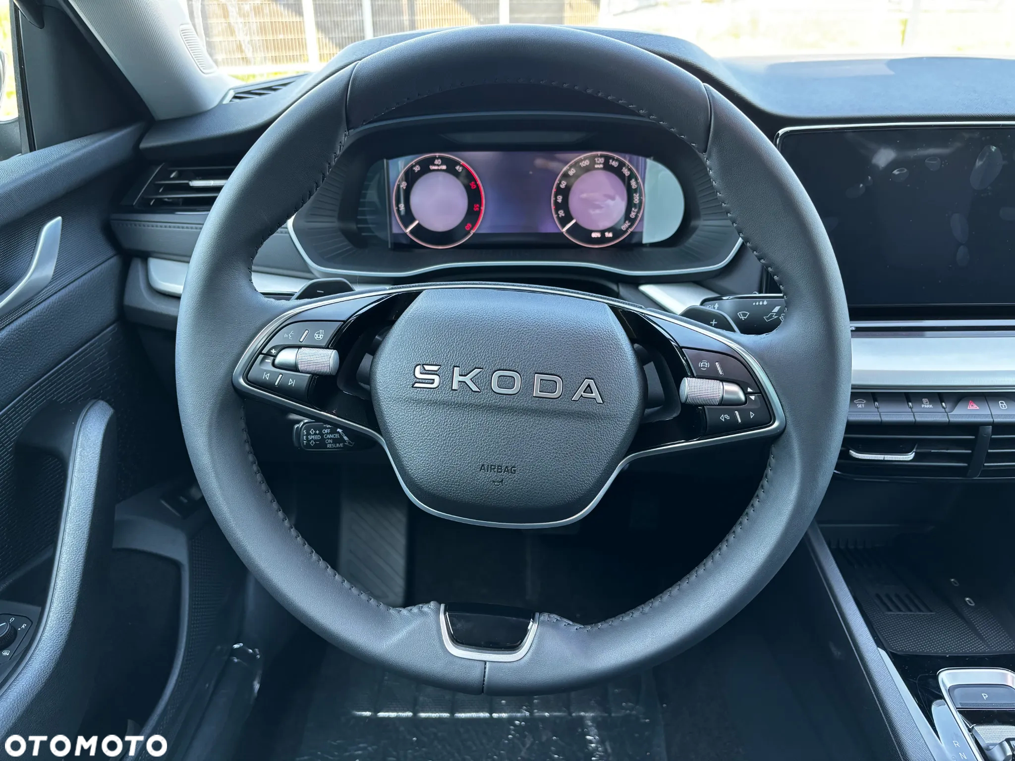 Skoda Octavia 2.0 TDI Edition 130 Selection DSG - 11