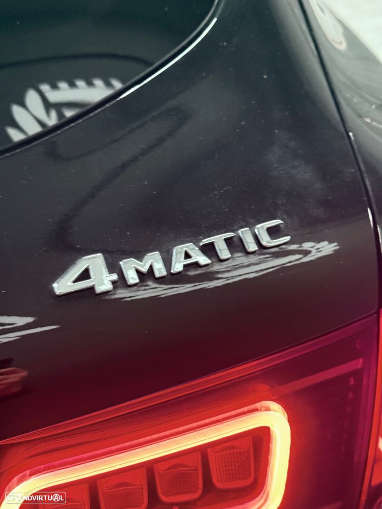 Mercedes-Benz GLC 300 de 4Matic 9G-TRONIC AMG Line - 12