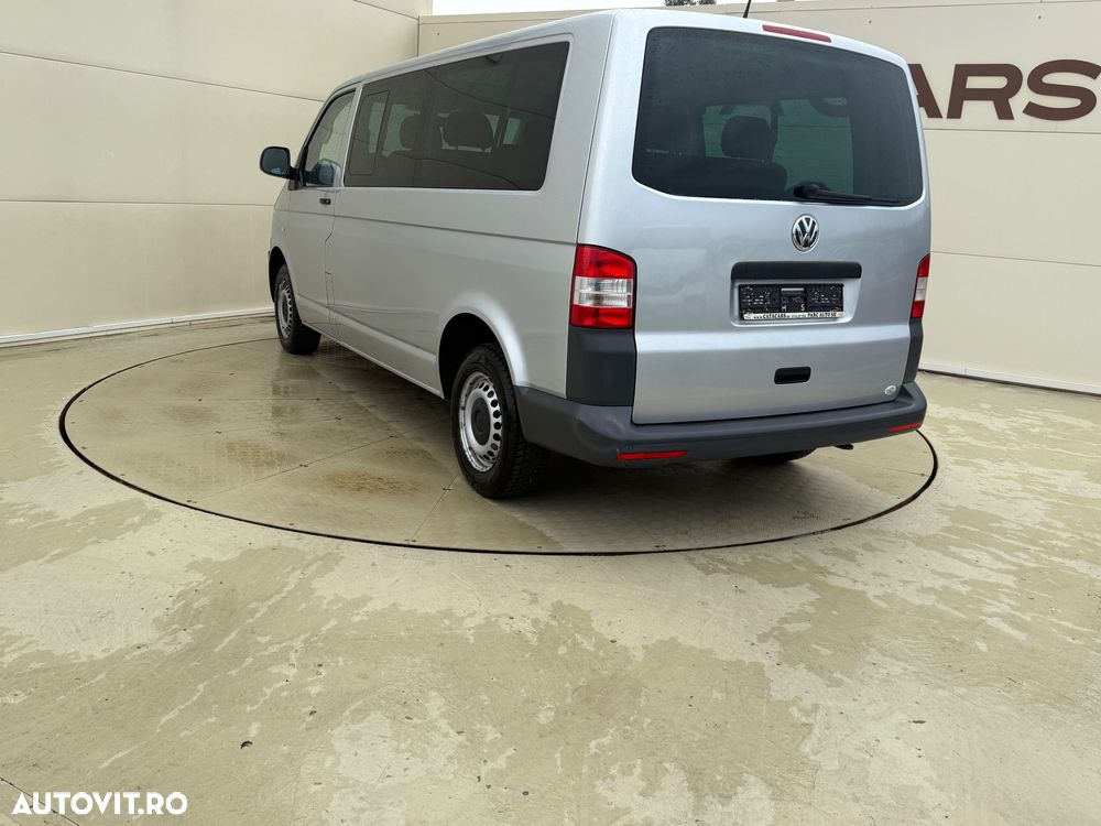 Volkswagen Transporter - 9