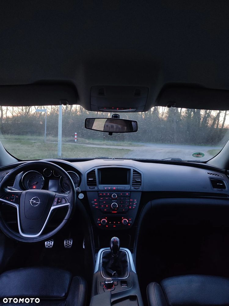 Opel Insignia 2.0 Turbo Edition - 15