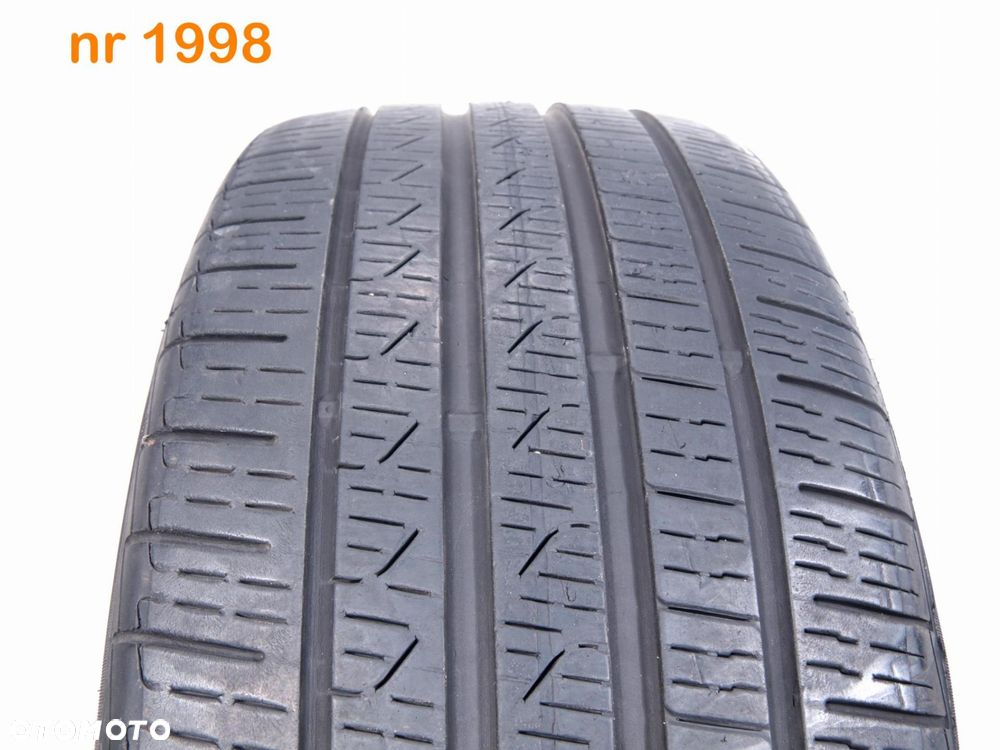 Pirelli Cinturato P7 All Season Plus II 235/40 R19 - 1