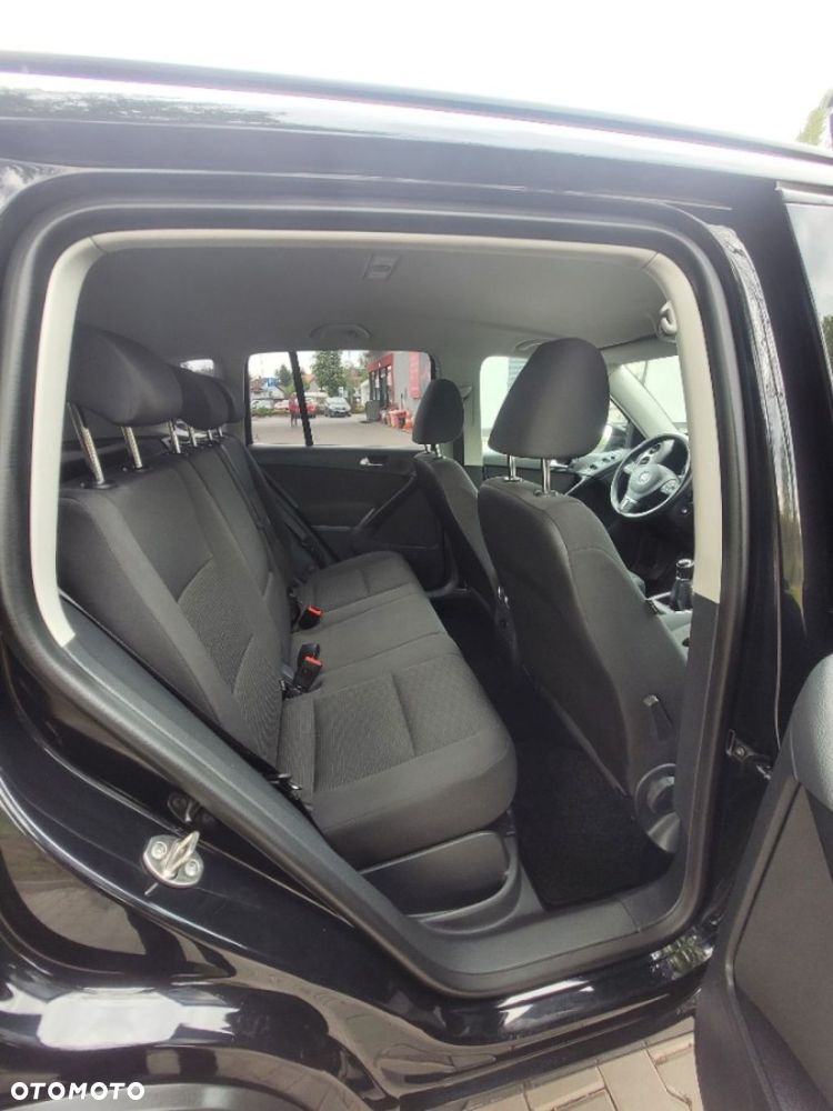 Volkswagen Tiguan - 16