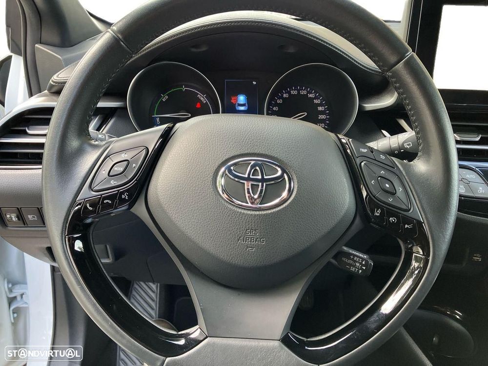 Toyota C-HR 1.8 Hybrid Square Collection — fotografia 11