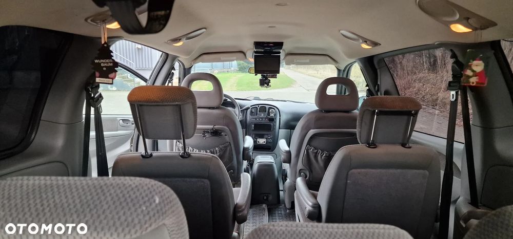 Chrysler Grand Voyager 3.3 Limited S&G - 10