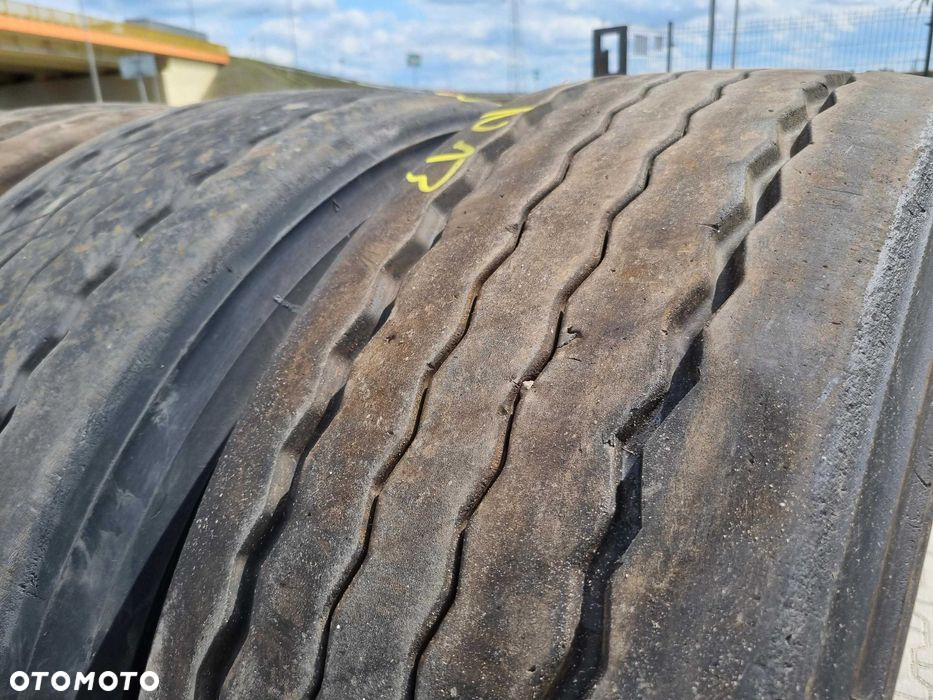 385/65R22.5 Opony Bridgestone R-Trailer 002 Duravis 12-14mm Naczepa - 2