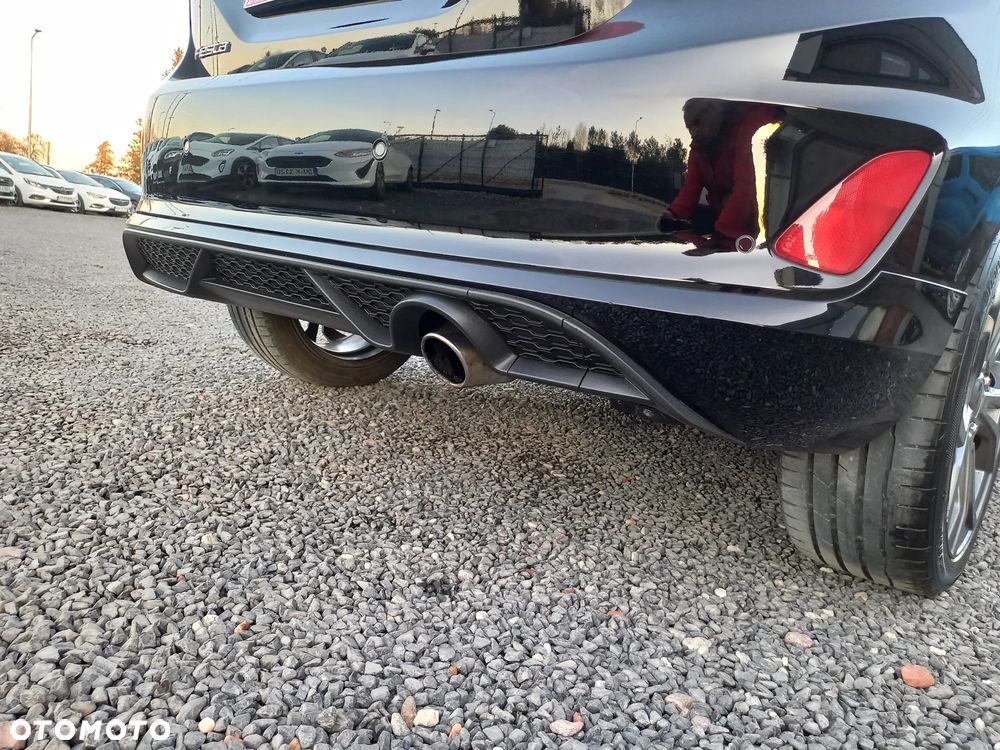 Ford Fiesta 1.0 EcoBoost S&S ST-LINE - 14