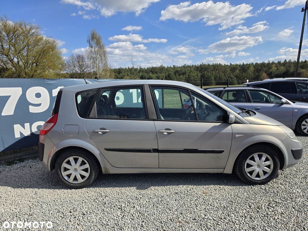 Renault Scenic - 5