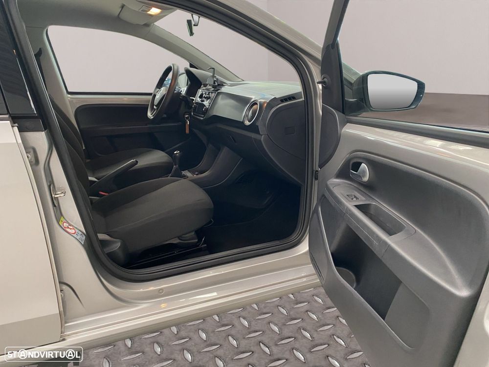 VW Up! - 15