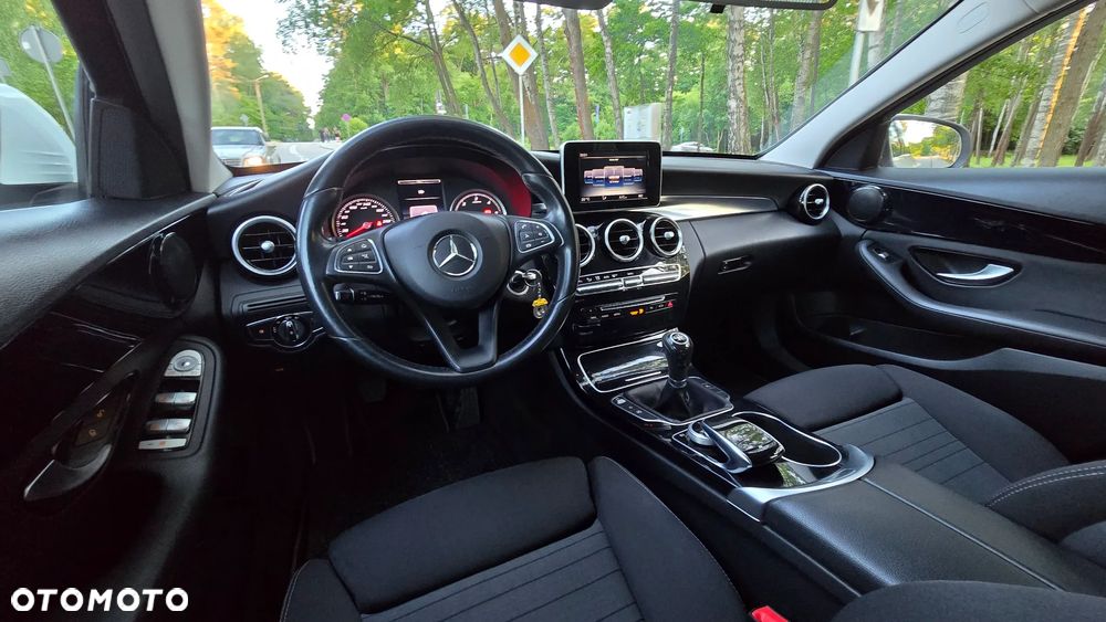 Mercedes-Benz Klasa C 180 (BlueTEC) d AMG Line - 19