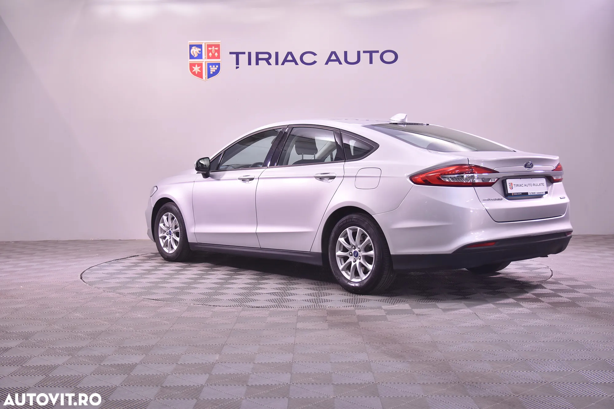 Ford Mondeo - 3
