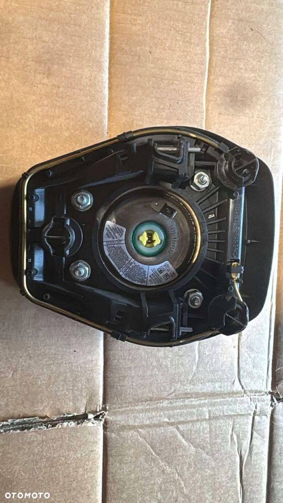 poduszka powietrzna kierowcy ford fiesta mk7 przedlift - 2