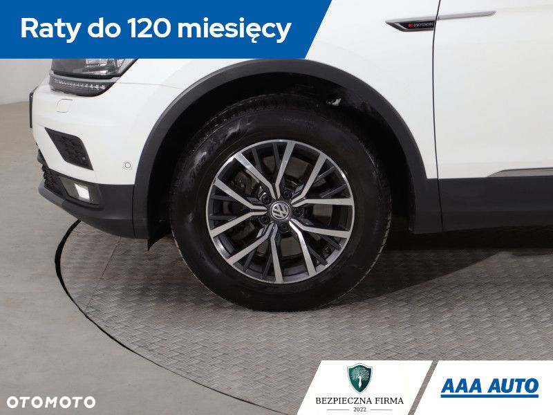 Volkswagen Tiguan Allspace - 15