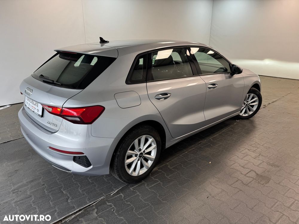 Audi A3 2.0 30 TDI Advanced - 19