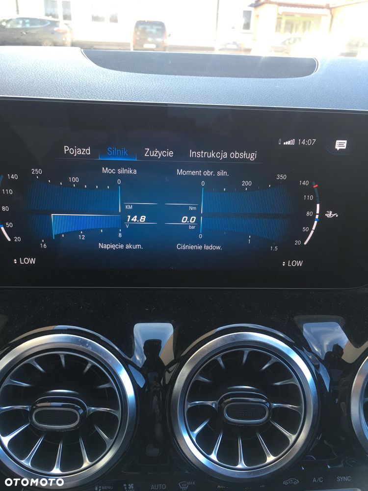 Mercedes-Benz GLA 250 4Matic 8G-DCT Progressive - 19