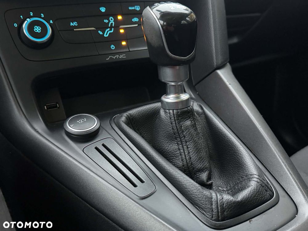 Ford Focus - 11