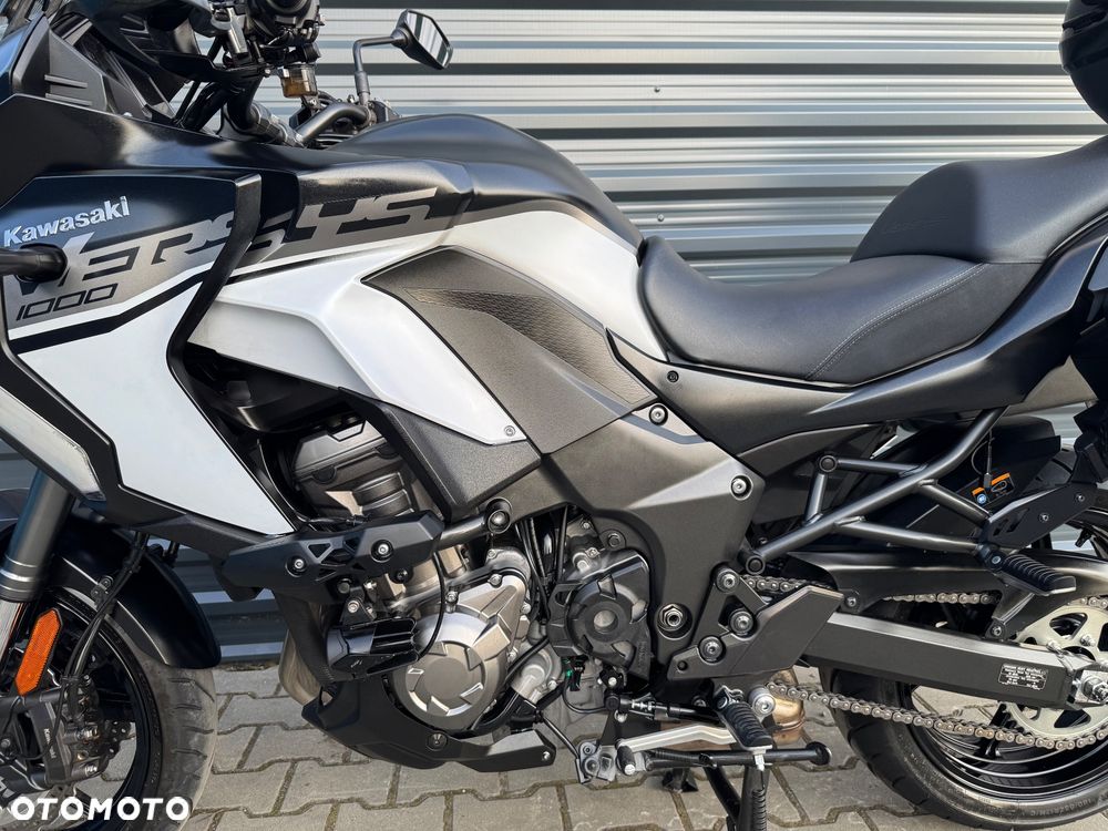 Kawasaki Versys 1000 - 18