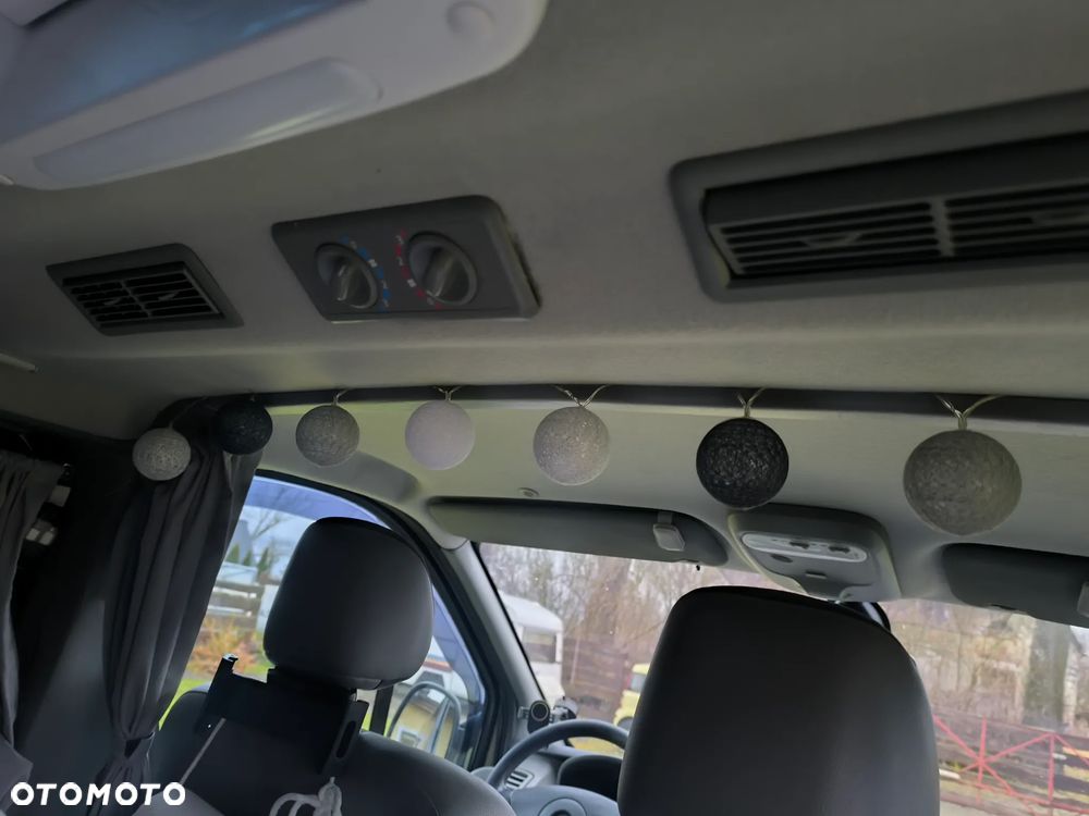 Opel Vivaro L2H1 - 24