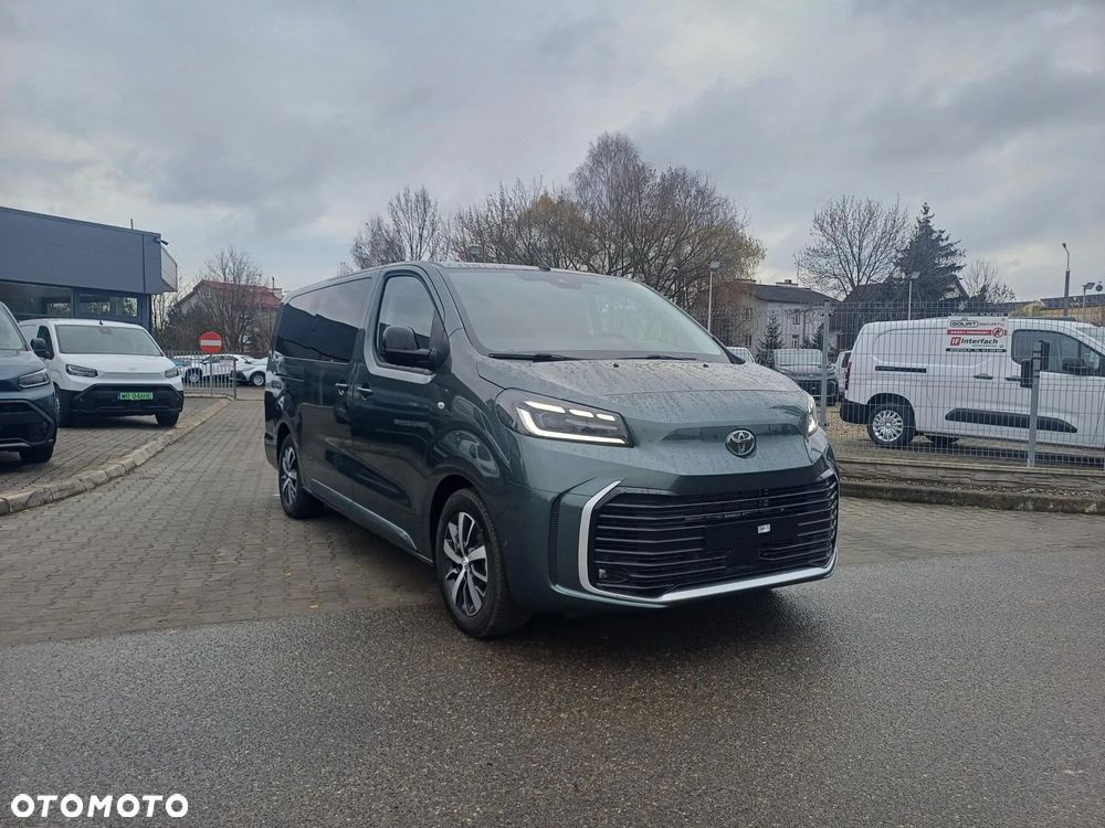 Toyota Proace Verso 2.0 D4-D Long Family - 3
