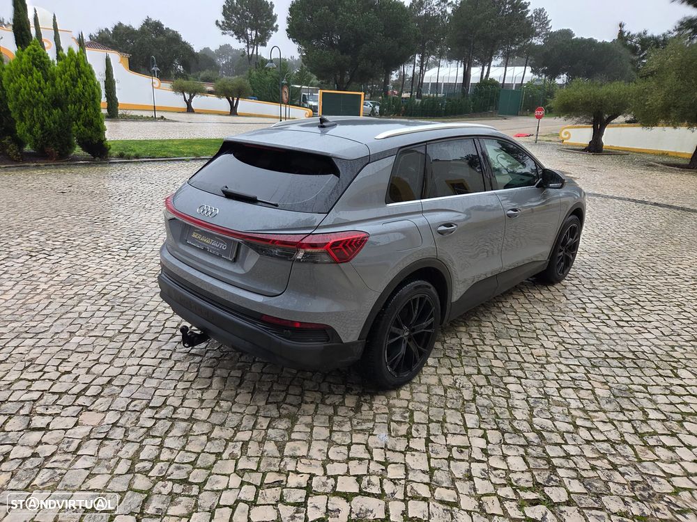 Audi Q4 e-tron - 13