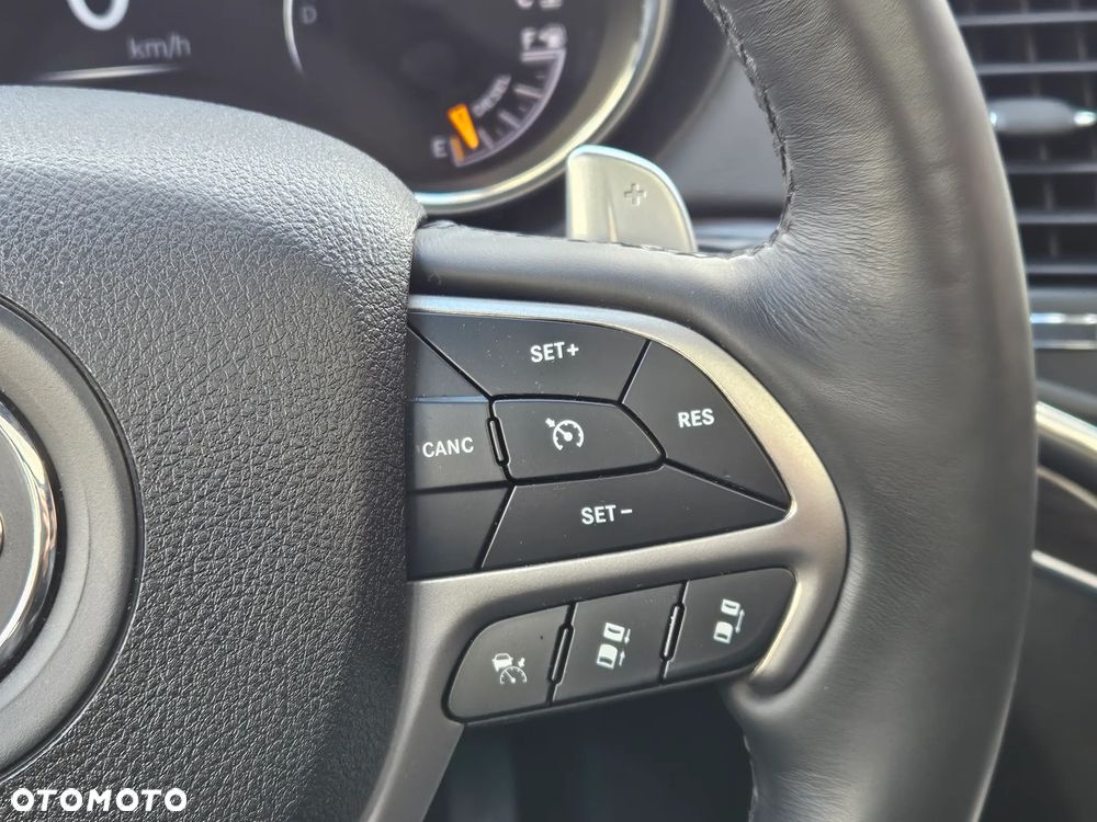 Jeep Grand Cherokee 3.0 CRD Overland EU6 - 19