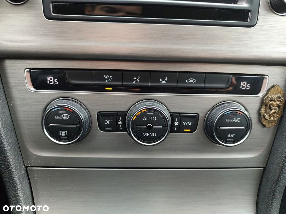 Volkswagen Golf Variant - 24