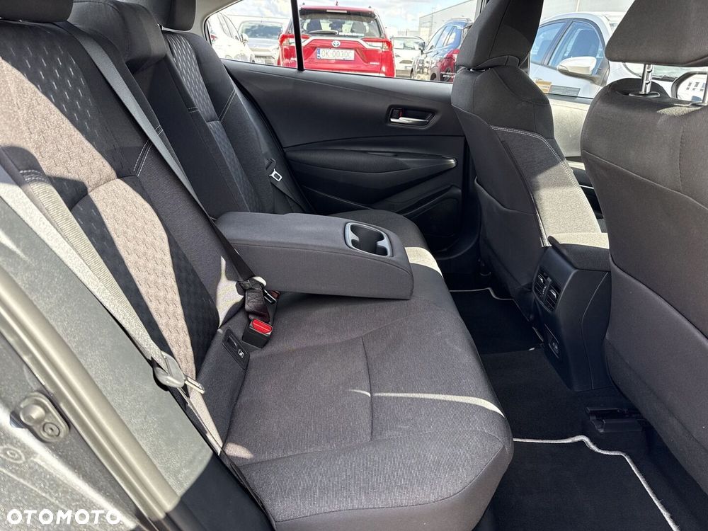 Toyota Corolla 1.8 Hybrid Comfort - 8