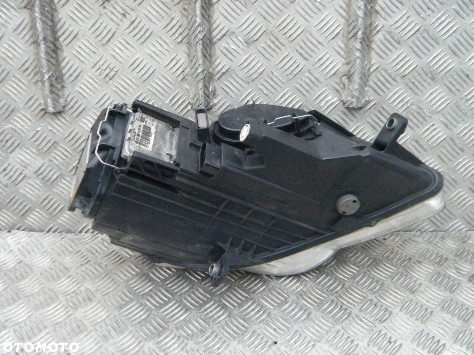 LAMPA LEWY LAMPA LEWA PRZEDNIA PASSAT B6 EU XENON EUROPA = RADOM - 8