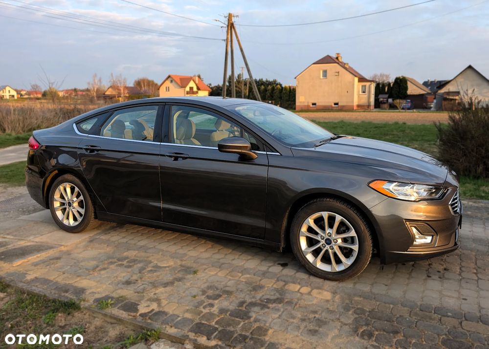 Ford Mondeo - 7