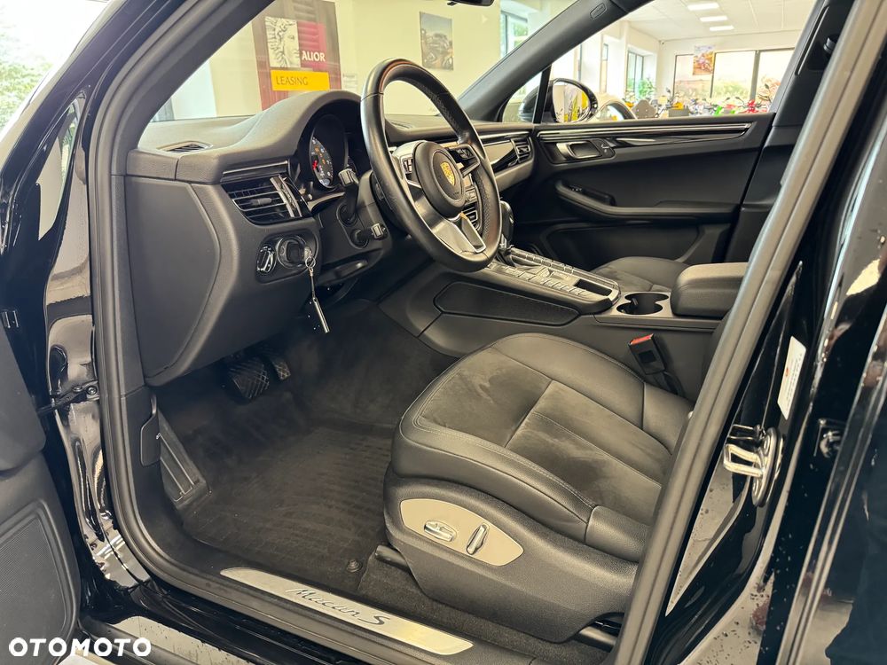 Porsche Macan S - 6